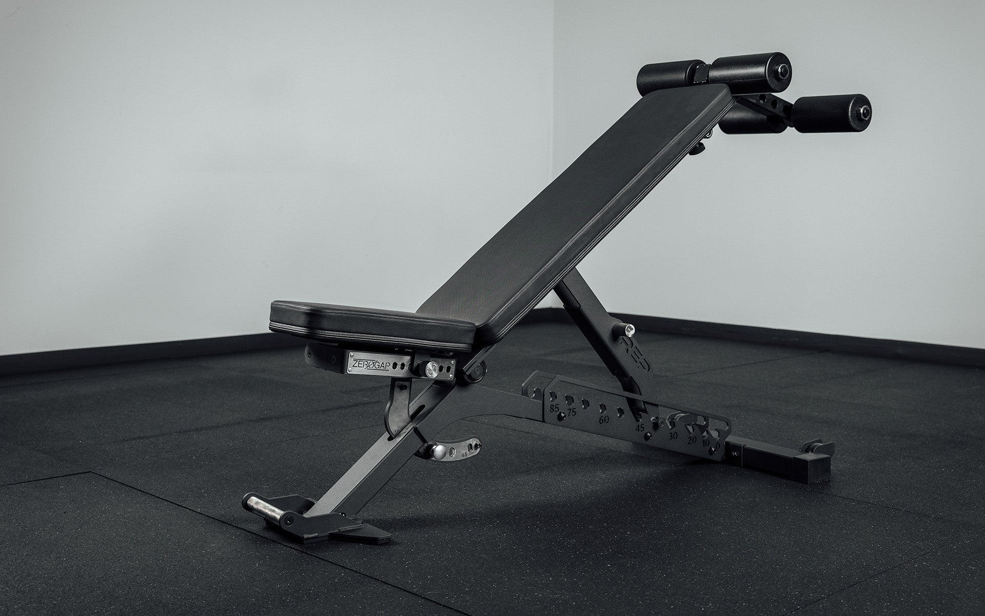 BlackWing™ - Adjustable Bench